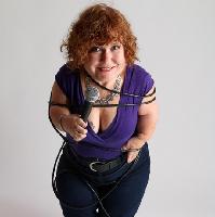 Tanyalee Davis - 'Actual Size' Tanyalee Davis - 'Actual Size'