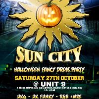 Sun City UK Garage Fancy Dress Special at Unit 9