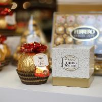 Grand Ferrero Rocher Personalisation Pop Up