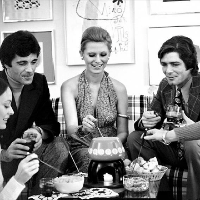 Le Club Fondue Go Indie (Featuring Scooby’s Tosh Live)