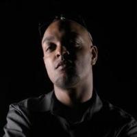 Mixed Presents: Donae'o Mixed Presents: Donae'o