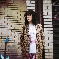 Louise Distras