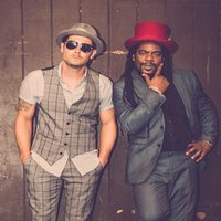 Tyber & Pete from The Dualers at Land Rover Sports And Social Club