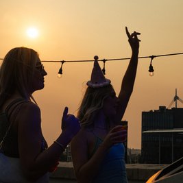 Summer Closing Party!
