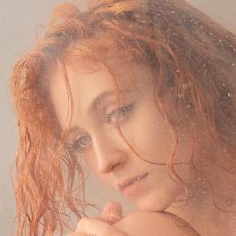 Janet Devlin