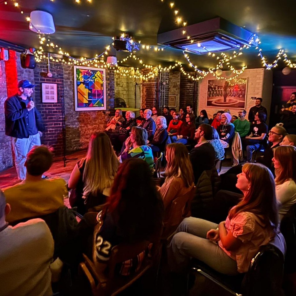 Comedy @ Coin Laundry