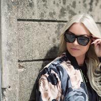 Mansion Present Sam Divine