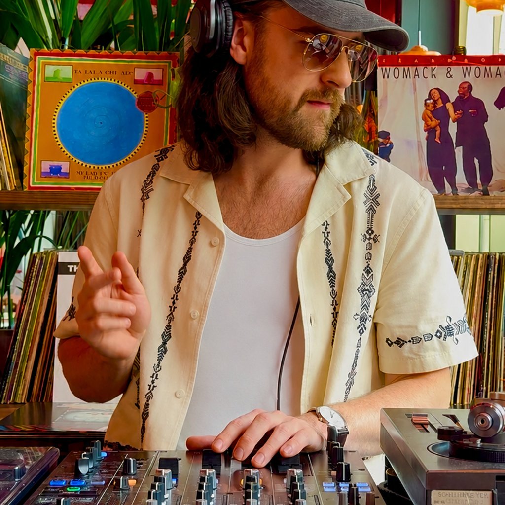 Beechy & Friends with guests to be announced