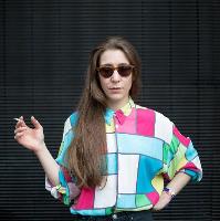 Simple pres. Lena Willikens and Juju & Jordash Simple pres. Lena Willikens and Juju & Jordash