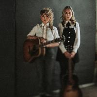 Sound of the Sirens at The Slaughtered Lamb