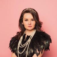 Rachel Fairburn at The Glee Club