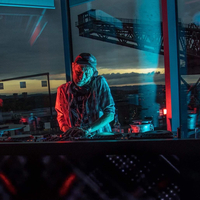 Skyline Xmas: Guy J, Jeremy Olander + More at Radisson Red