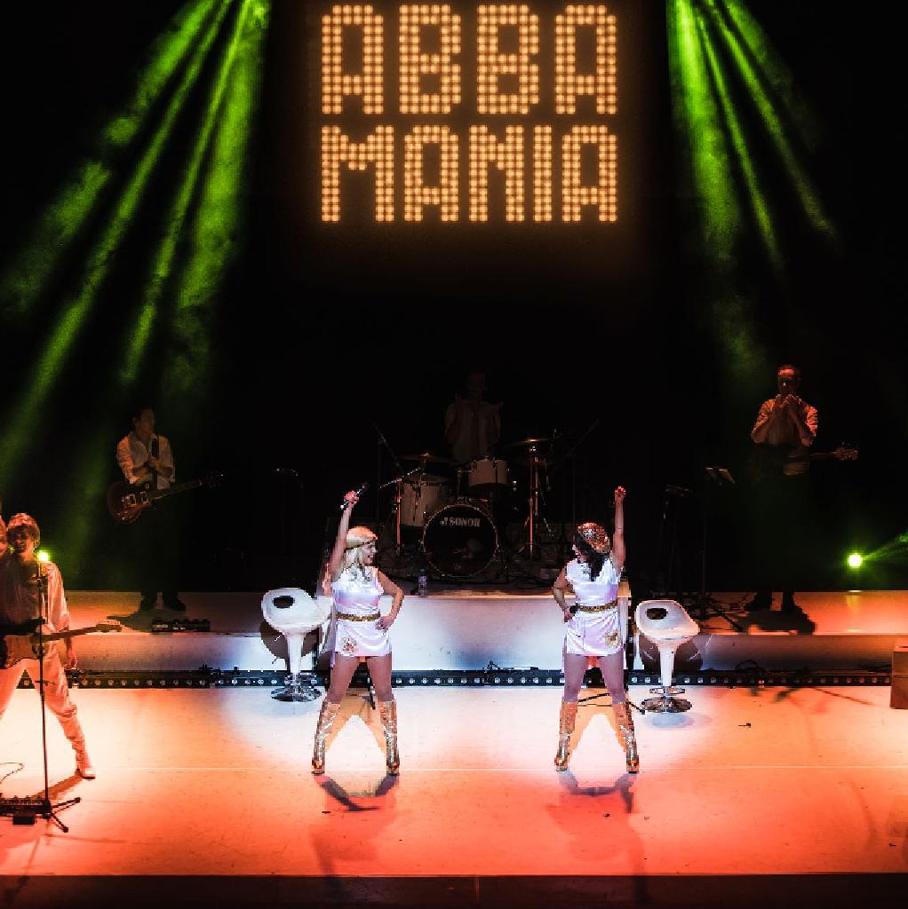 ABBA MANIA
