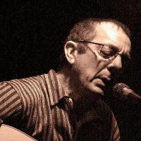 Open Mic with featured guest Paul Pearson