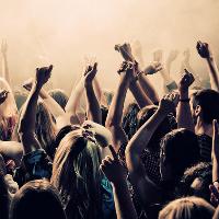 Live Music Fridays present The Replays