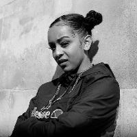 The Age Of Luna + Paigey Cakey At Clash Live, Metropolis Studios