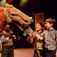 Dinosaur World Live