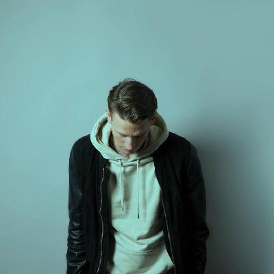 Level 4 Rooftop w/ Eli Brown