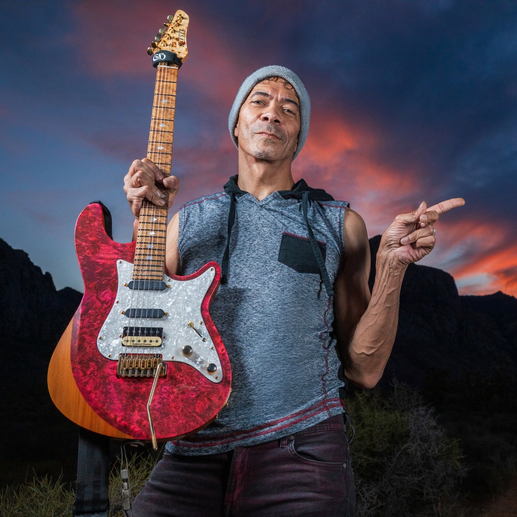 GREG HOWE w/ Dennis Chambers