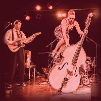 Vintage swing with bamboozle