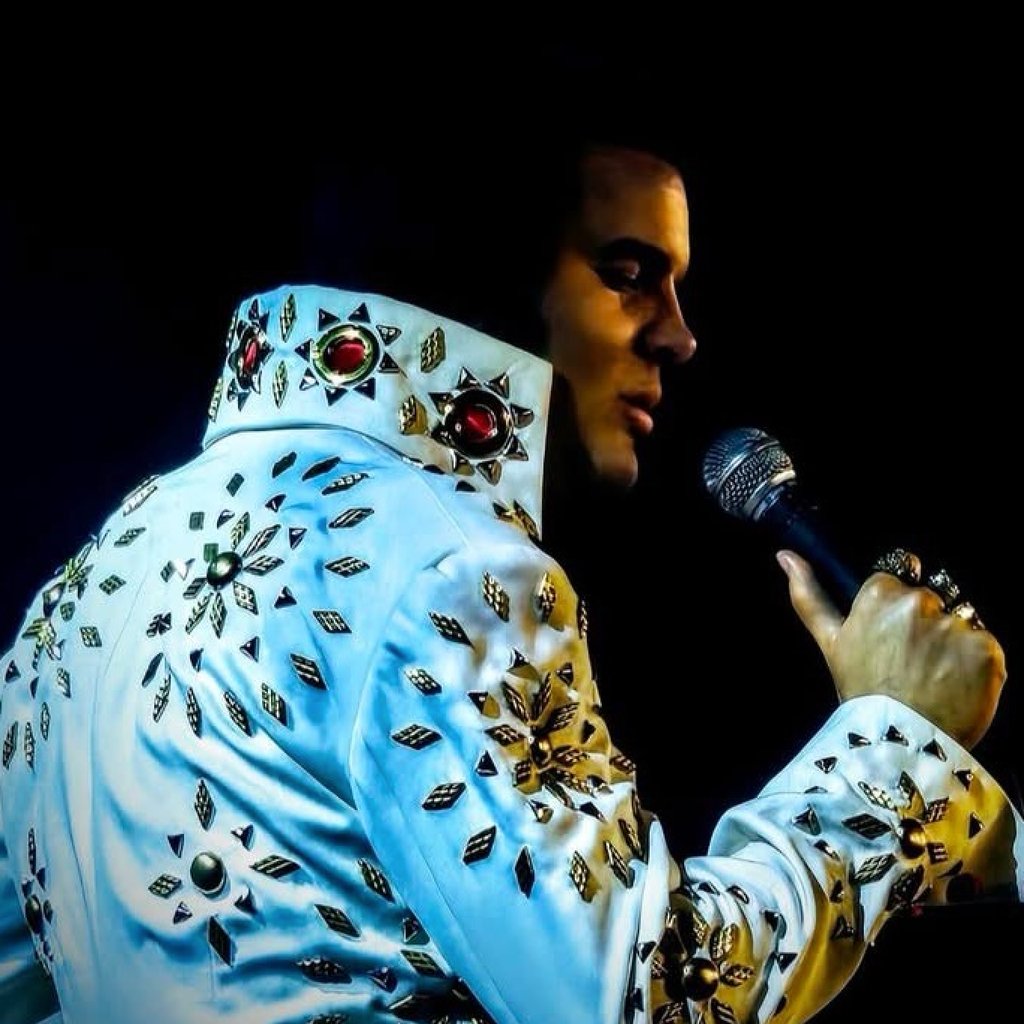 Elvis Performed LIVE in Liverpool -Vegas Years Christmas Special — gig artwork