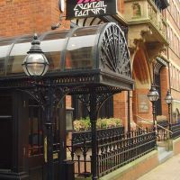 Keep your Gin Up and Dance at Fives
