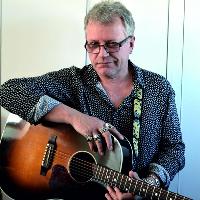 Robb Johnson live
