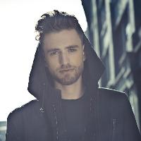 Fridays at Egg: Franky Rizardo, OC & Verde, Chicks Luv us at Egg London