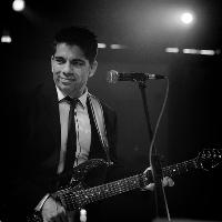 Damain Lodrick (Solo)