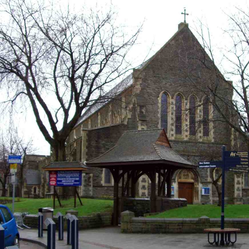 Swansea Audio Tour: Castles, Cultures, and Coastal Echoes
