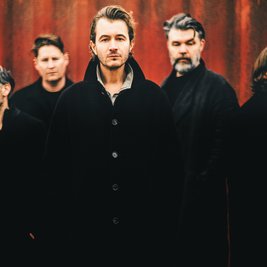 Editors: Stripped Back Performance
