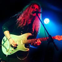 Erin Bennett Live in Glasgow at The Ferry
