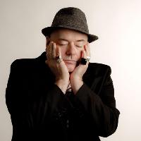 Ian Shaw – ‘Shaw Shimmers Into Xmas’ Ian Shaw – ‘Shaw Shimmers Into Xmas’