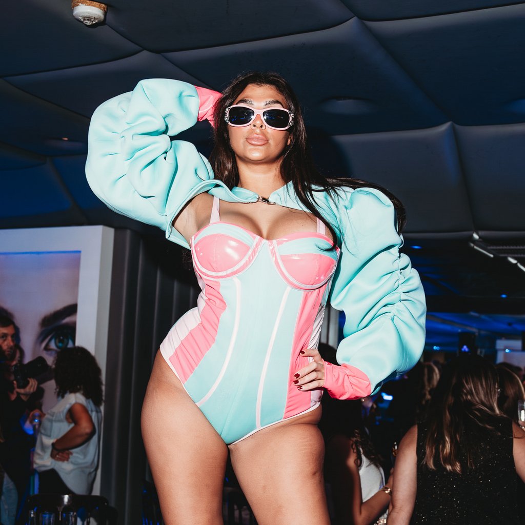 Throwback R&B & Hip Hop Bottomless Brunch