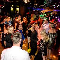 esher 30s to 50splus party for singles and couples at Imber Court