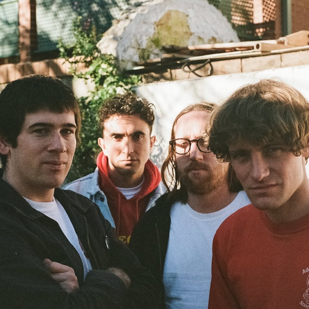 Straight Arrows (AUS) // The Whalleys