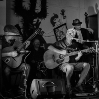 Shipcote & Friends with special guest Chris Gooch at Bobiks