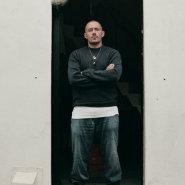 Dermot Kennedy: Acoustic + Q&A (14+ with an Adult)