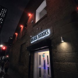 Word of Mouth The Over 30's DayClub Manchester 16/05/26