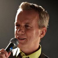 Frank Skinner - Showbiz at Middlesbrough Town Hall