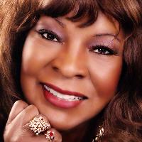 Martha Reeves & The Vandellas / London Gospel Choir at Paisley Town Hall