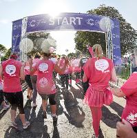 Leeds Race for Life 10K at Temple Newsam