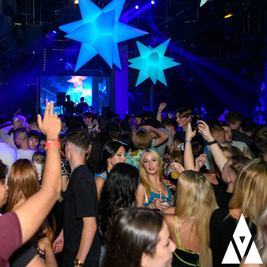 cargo fridays // 4 rooms // superclub // open til 4am // student drinks