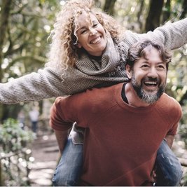 Little Something' Dating (*45-60) @ Basil's Reigate