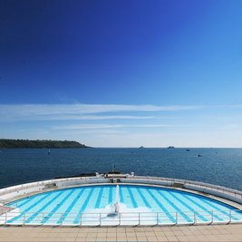 Casa at Tinside Lido