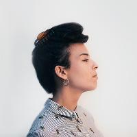 LIVE MUSIC ~ GILI PORTAL // AIKO at Apples And Pears