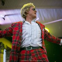 One Night With Rod Stewart On Burn