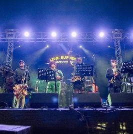 Seed Ensemble