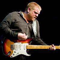 Danny Bryant + Special Guests Rainbreakers