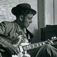 Martin Stephenson & The Daintees at Under The Bridge
